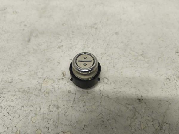 BOUTON TOIT PANORAMIQUE VW - Vue 1